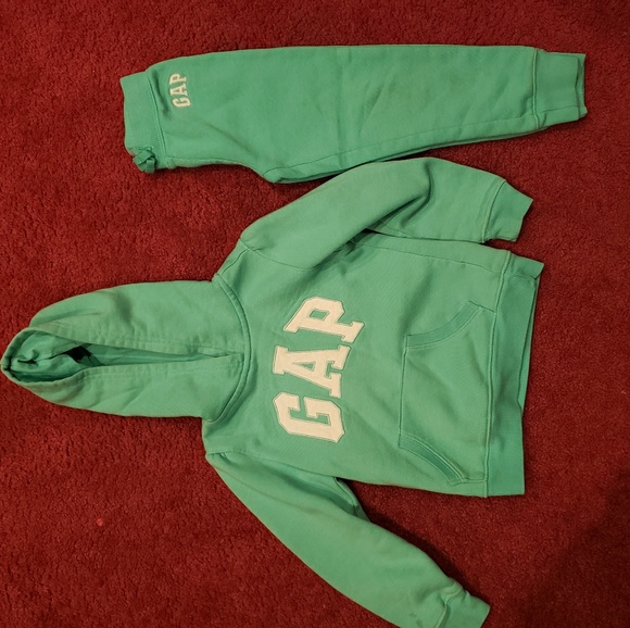 GAP Sweat Outfit - Picture 1 of 4
